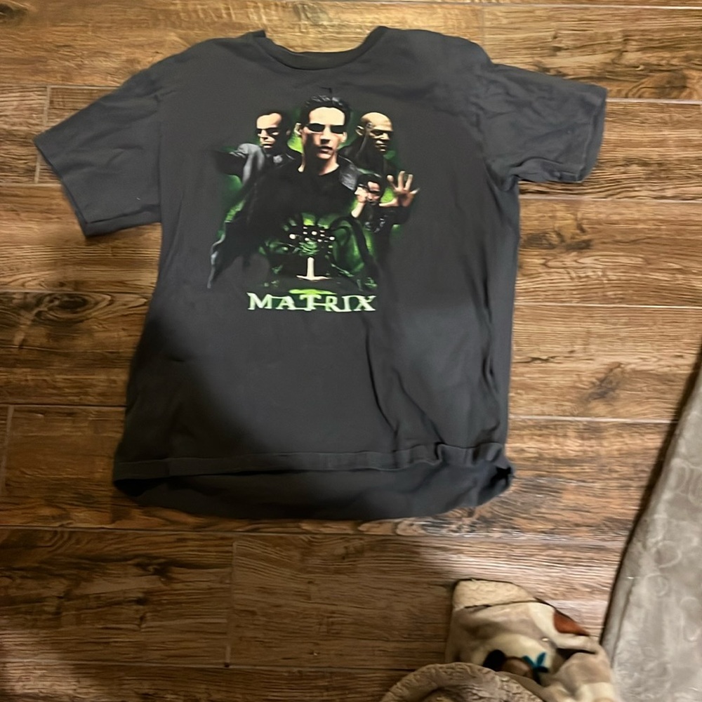 Matrix tee